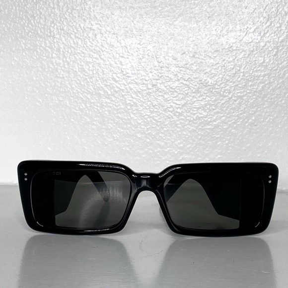 Gucci Sunglasses (Authentic) - Picture 1 of 6